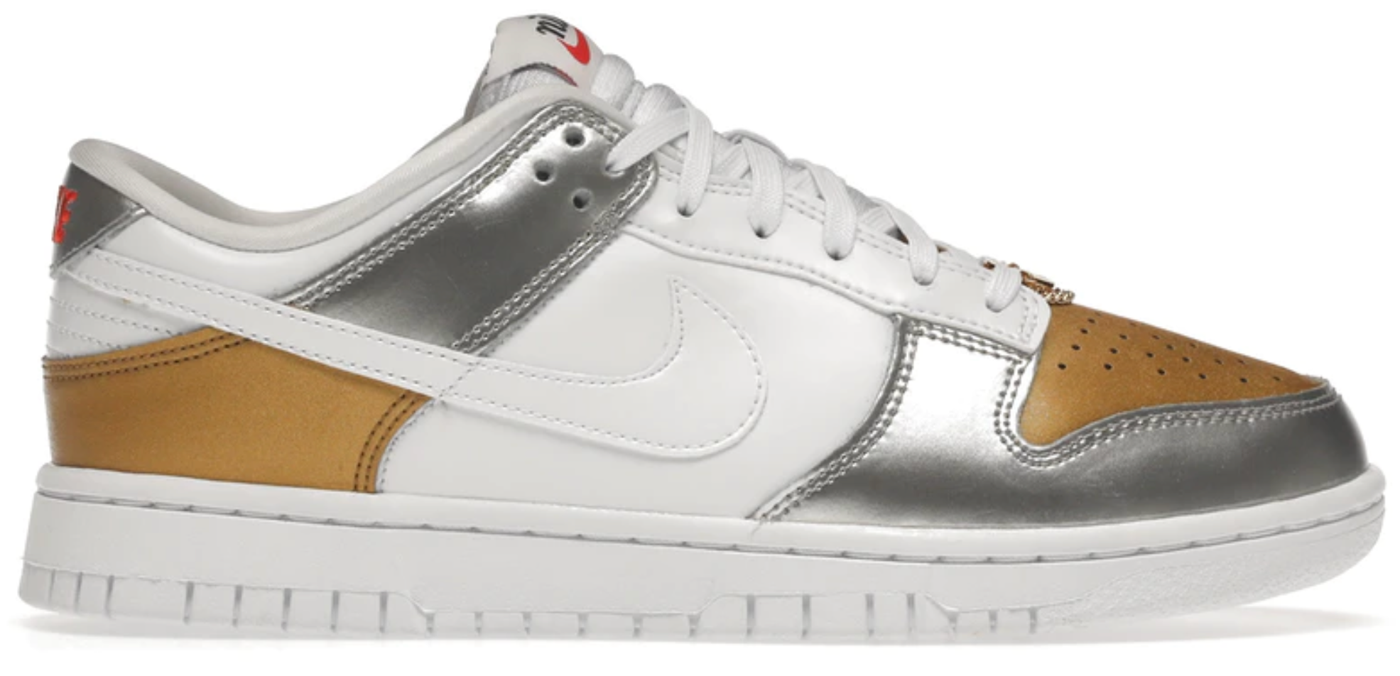 NIKE DUNK LOW SE GOLD - The Edit LDN